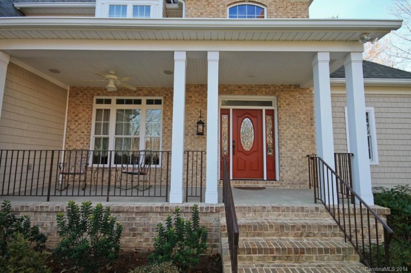 Property image 2 at 476 Robinson Road, Mooresville, NC 28117