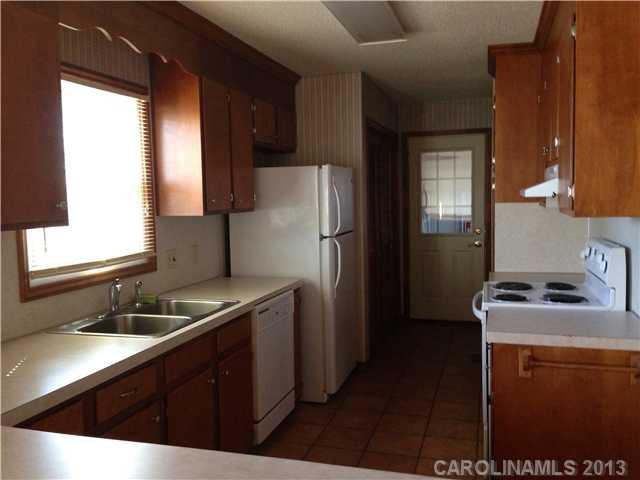 Property image 3 at 1436 Ne 32nd Street Court, Conover, NC 28613