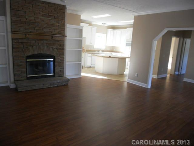 Property image 3 at 2873 Sweeping Pine Drive, Denver, NC 28037