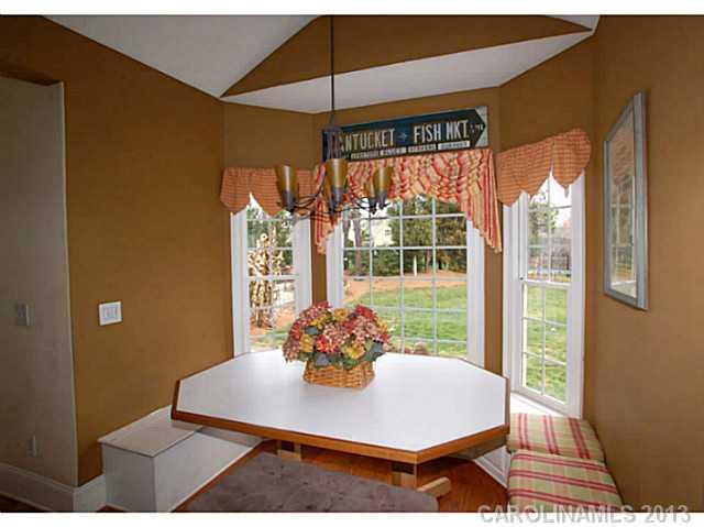 Property image 4 at 173 Yellow Jacket Circle, Mooresville, NC 28117