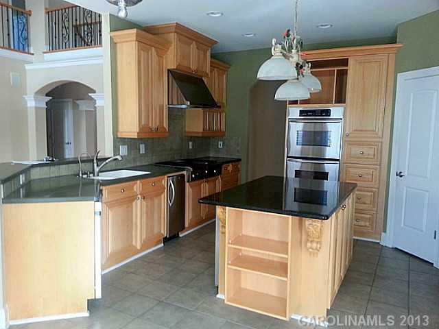 Property image 4 at 11803 Churchfield Lane, Charlotte, NC 28277