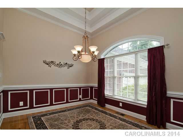 Property image 3 at 806 Ashley Court, Lowell, NC 28098