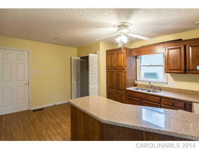 Property image 4 at 228 Castle Creek Drive, Statesville, NC 28625