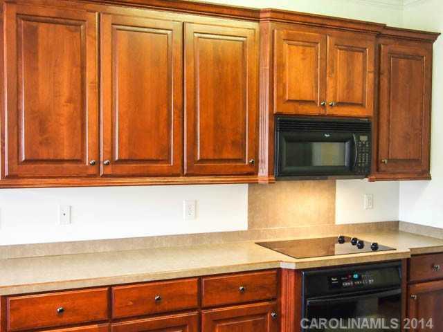 Property image 2 at 2016 Alton Court, Lowell, NC 28098