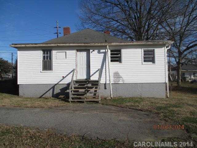 Property image 2 at 1203 Perkins Street, Gastonia, NC 28054