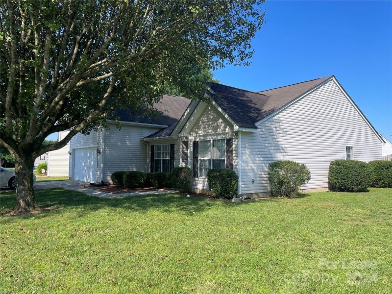 Property image 2 at 113 Pleasant Grove Lane, Mooresville, NC 28115