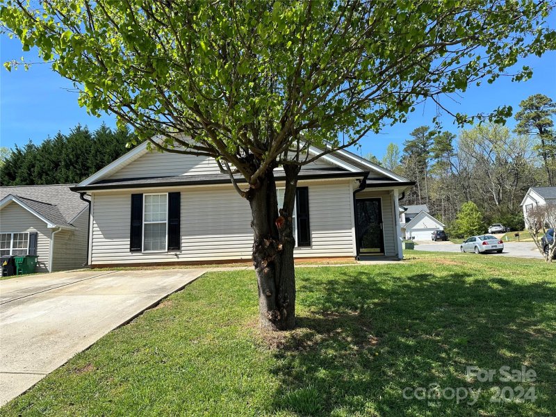 Property image 3 at 5131 Elizabeth Road, Charlotte, NC 28269