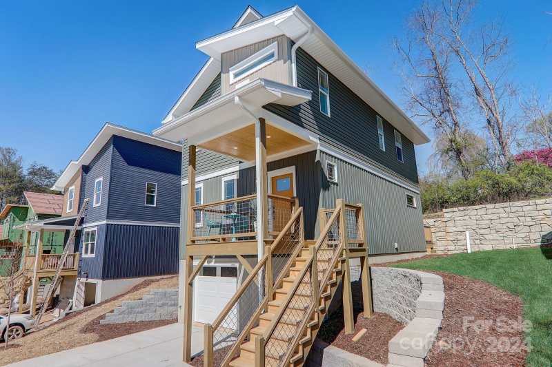 Property image 2 at 15 Escondido Drive, Asheville, NC 28806