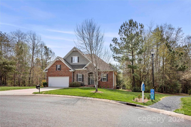 1245 Longford Dam Court