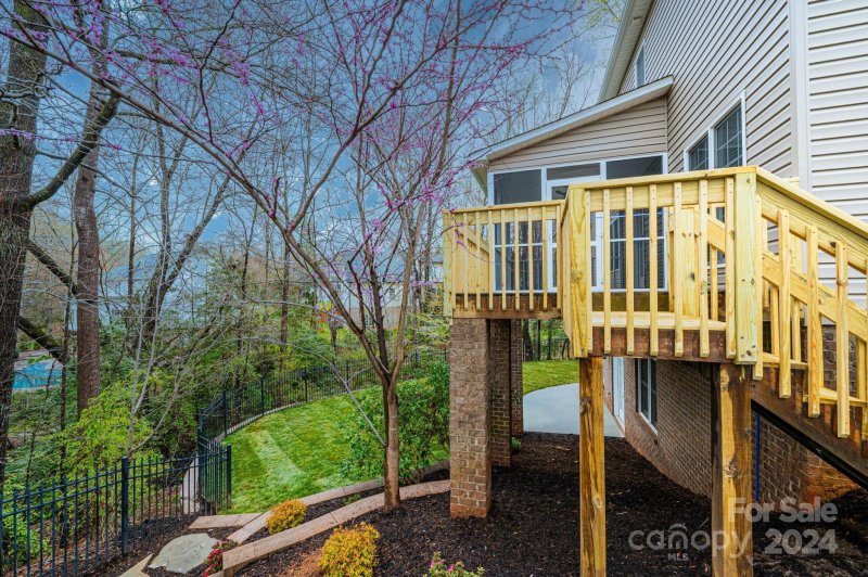 Property image 5 at 1021 38th Avenue, Hickory, NC 28601