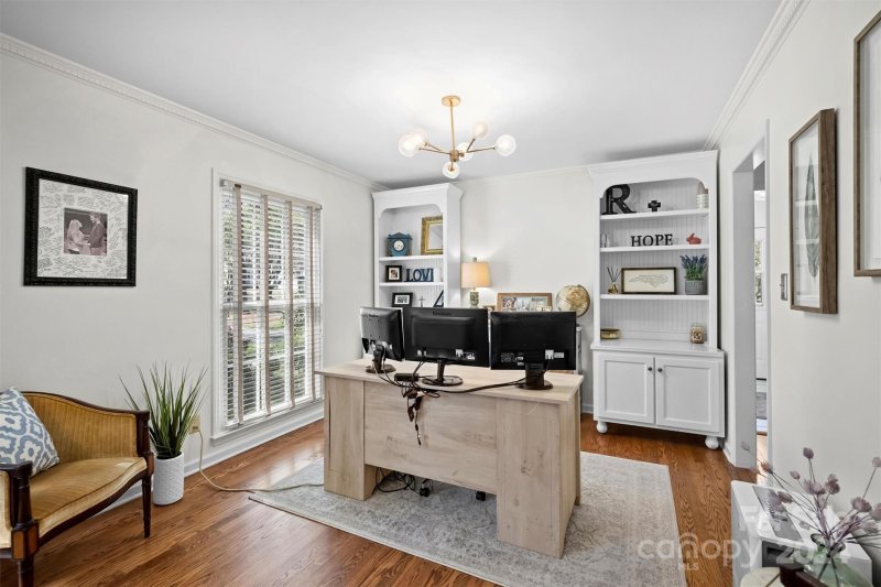 Property image 4 at 4723 Meadowridge Drive, Charlotte, NC 28226