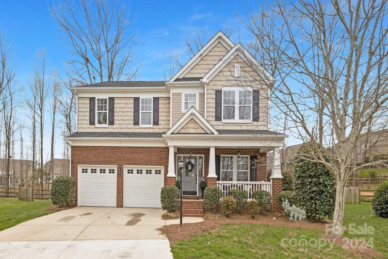 4512 Hampstead Heath Drive