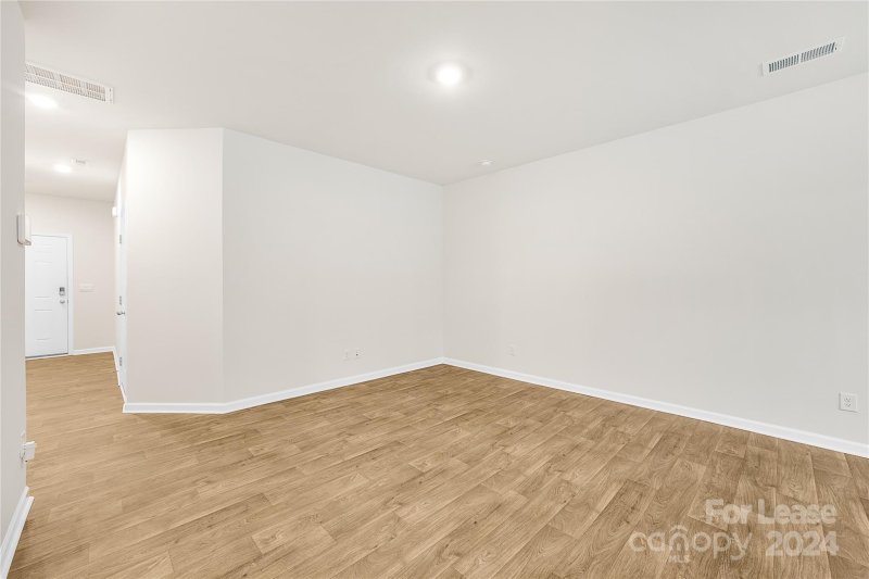 Property image 5 at 9128 Lowfalls Lane, Charlotte, NC 28216