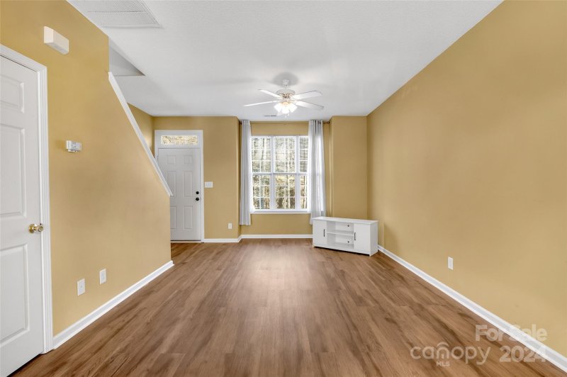 Property image 2 at 311 Alabarda Lane, Charlotte, NC 28273