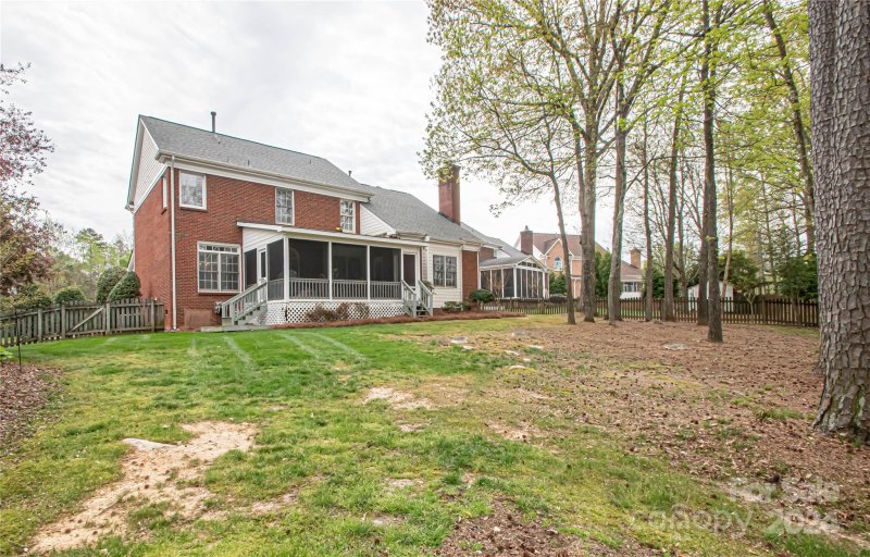 Property image 5 at 4608 Walnut Knoll Drive, Matthews, NC 28105