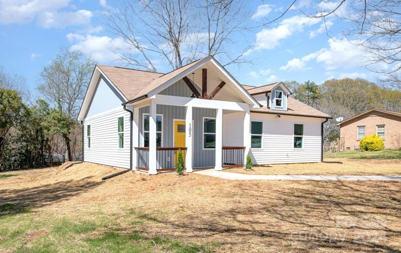 Brittain Village, Shelby Community