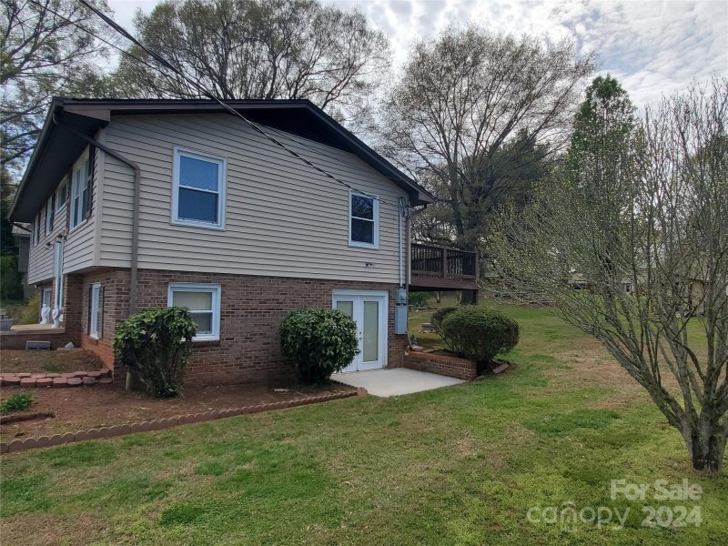 Property image 3 at 4671 Crystal Street, Claremont, NC 28610