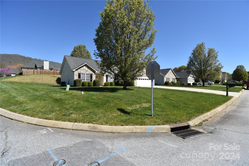 Property image 2 at 144 Morning Mist Road, Fletcher, NC 28732