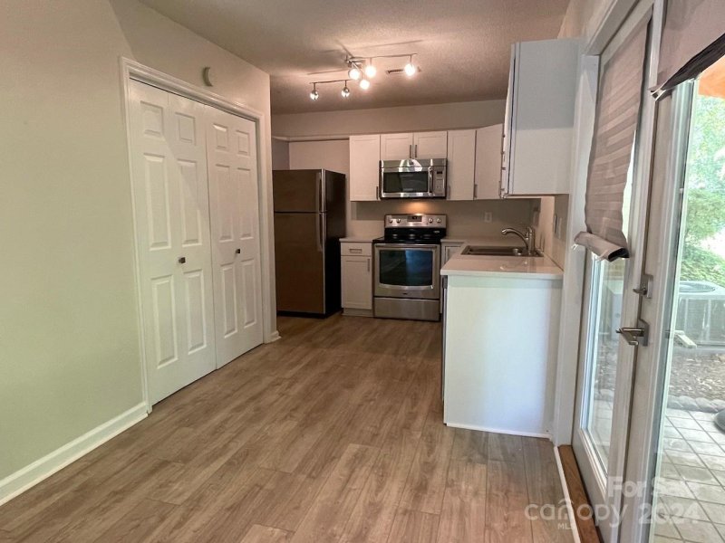 Property image 4 at 249 5th Avenue, Hickory, NC 28601