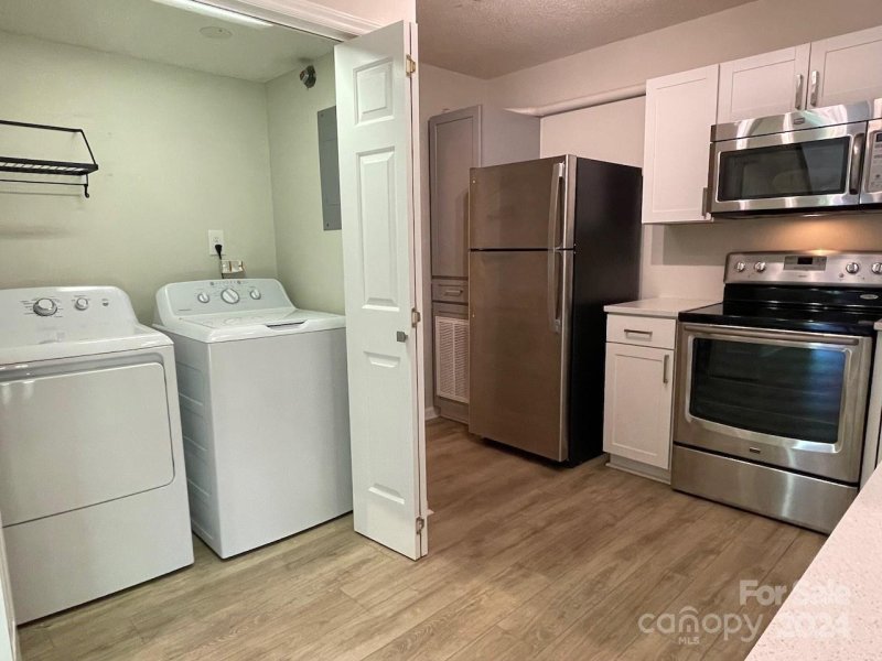 Property image 5 at 249 5th Avenue, Hickory, NC 28601