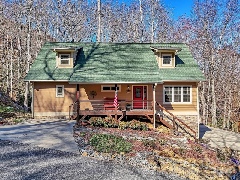 Property image 2 at 554 Brannon Forest Drive, Waynesville, NC 28785