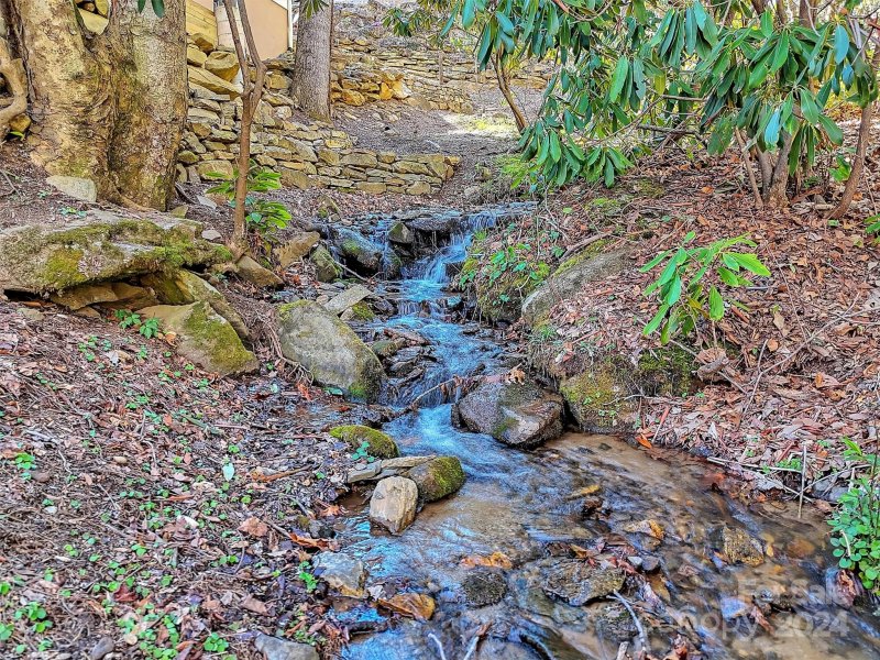 Property image 3 at 554 Brannon Forest Drive, Waynesville, NC 28785