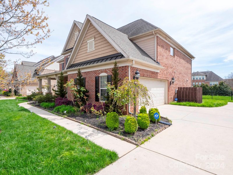 Property image 2 at 18419 Clavemorr Castle Court, Charlotte, NC 28277