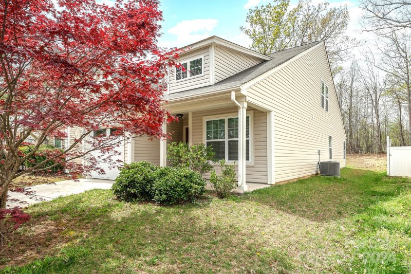 Property image 2 at 2724 Bramble Ridge Court, Charlotte, NC 28215