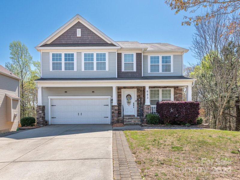 883 Ivy Trail Way