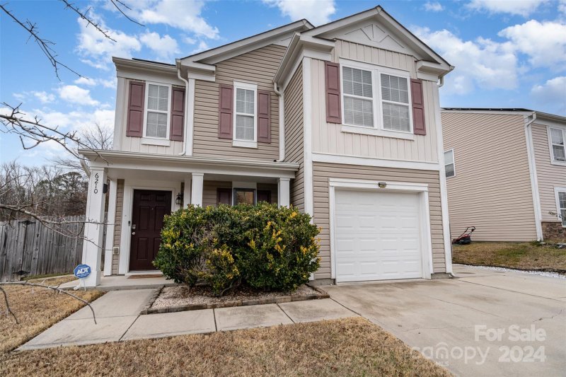 Property image 2 at 6210 Ganso Lane, Charlotte, NC 28214