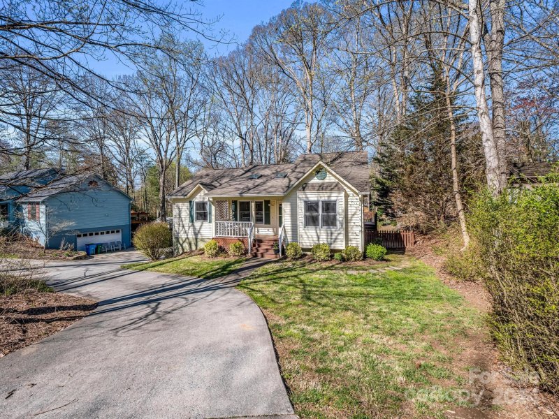 Property image 5 at 174 Oak Terrace, Arden, NC 28704