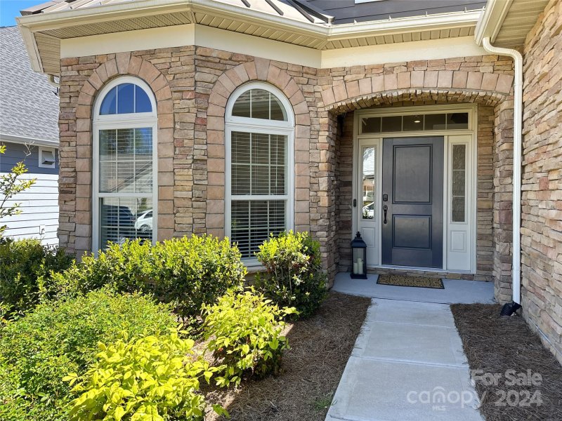 Property image 2 at 14524 Crosswater Lane, Charlotte, NC 28278