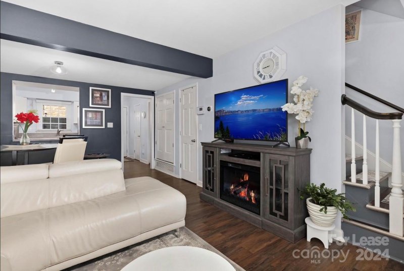 Property image 2 at 6428 Old Pineville Road, Charlotte, NC 28217