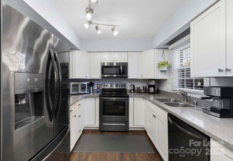 Property image 5 at 6428 Old Pineville Road, Charlotte, NC 28217