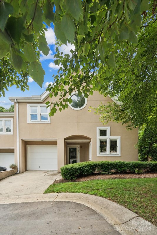 Property image 2 at 9222 Ravenwing Drive, Charlotte, NC 28262