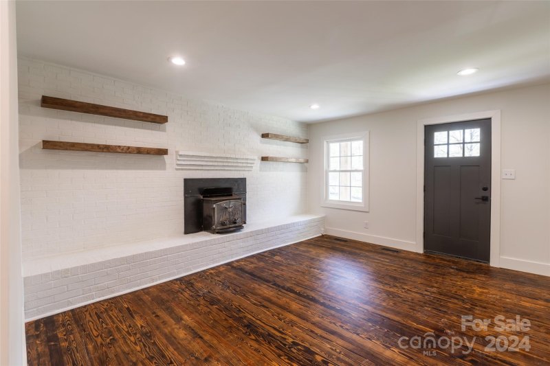 Property image 2 at 64 Central Avenue, Gastonia, NC 28054