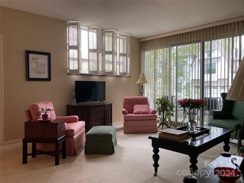 Property image 5 at 1300 Reece Road, Charlotte, NC 28209