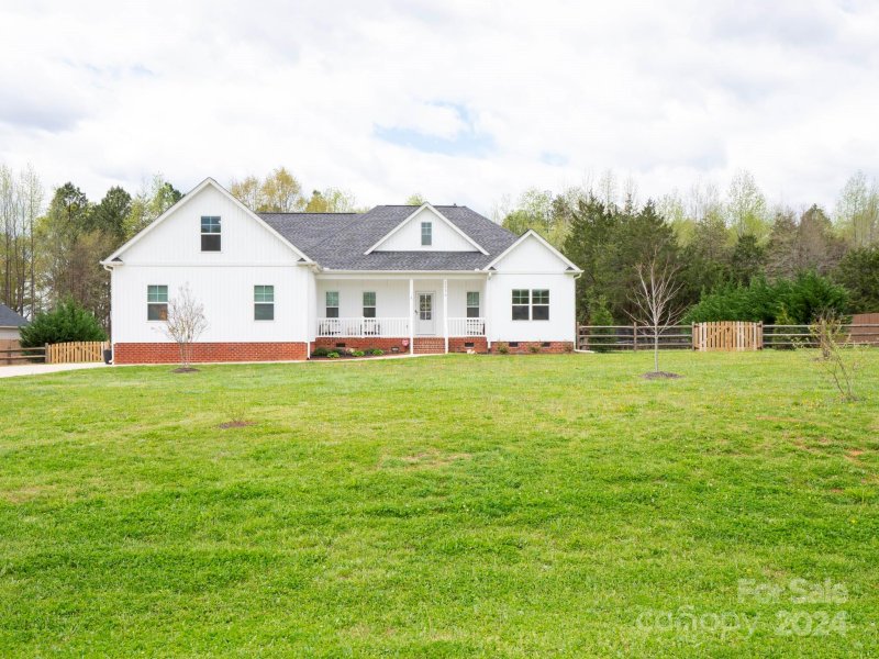 Property image 3 at 2536 Moon Creek Lane, Clover, SC 29710