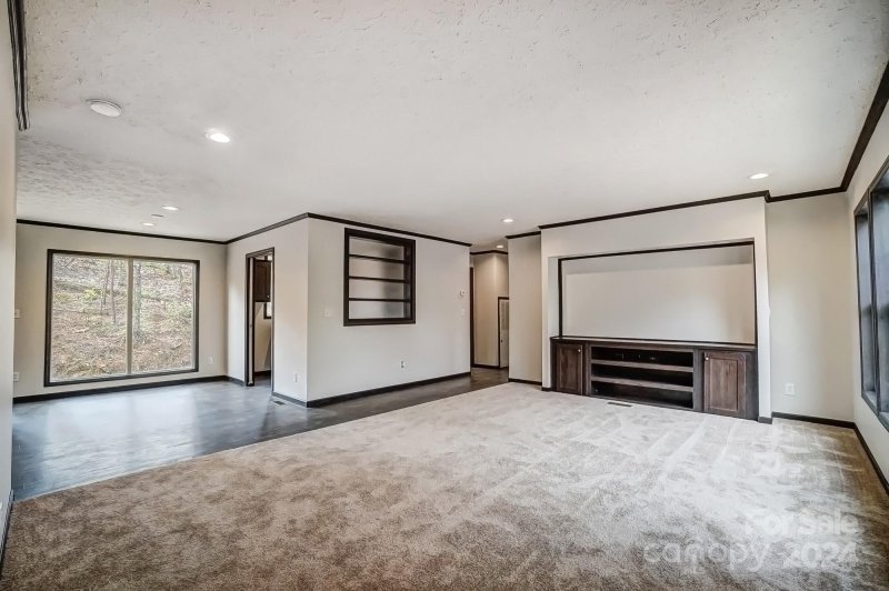 Property image 4 at 5077 Sierra Drive, Maiden, NC 28650