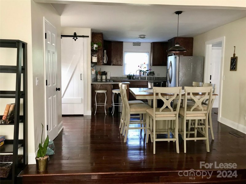 Property image 4 at 501 Vista Grande Circle, Charlotte, NC 28226
