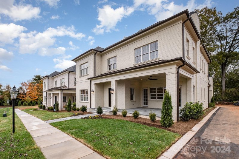 Property image 2 at 4013 Nettie Court, Charlotte, NC 28211