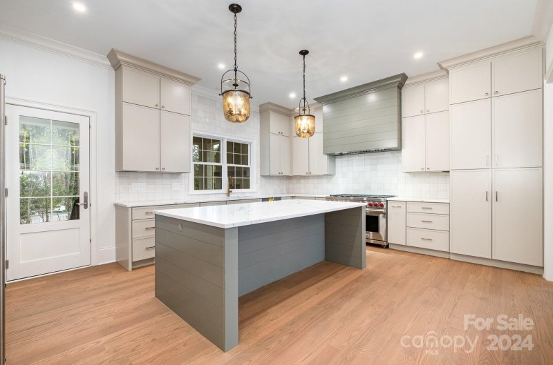 Property image 5 at 4013 Nettie Court, Charlotte, NC 28211