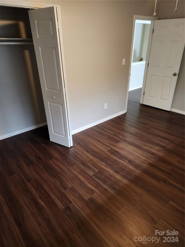 Property image 5 at 4907 Highlake Drive, Charlotte, NC 28215