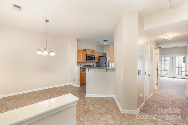 Property image 5 at 10053 Meadow Crossing Lane, Cornelius, NC 28031