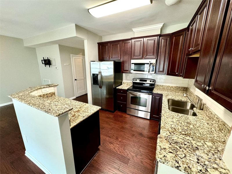 Property image 5 at 7326 Copper Beech Trace, Charlotte, NC 28273