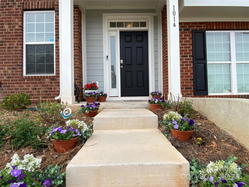 Property image 2 at 1014 Beatty Woods Drive, Belmont, NC 28012