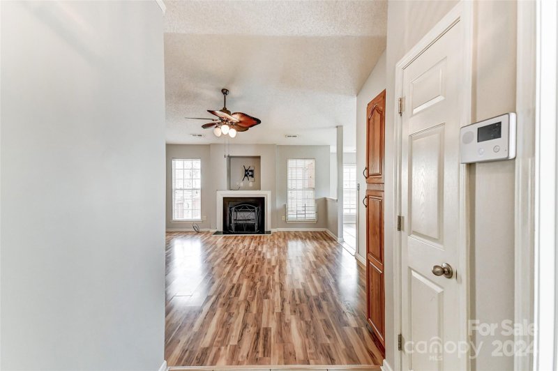 Property image 5 at 1437 Majestic Meadow Drive, Charlotte, NC 28216