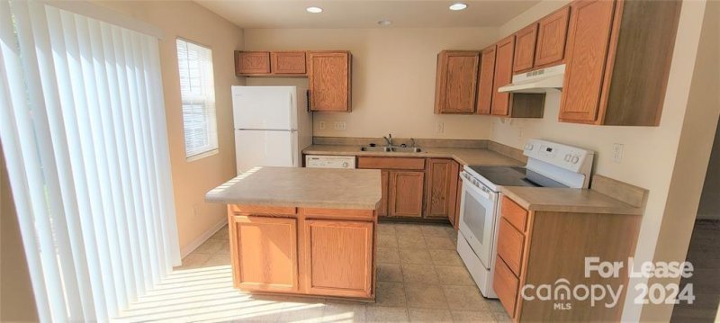 Property image 2 at 915 Par One Court, Fort Mill, SC 29715