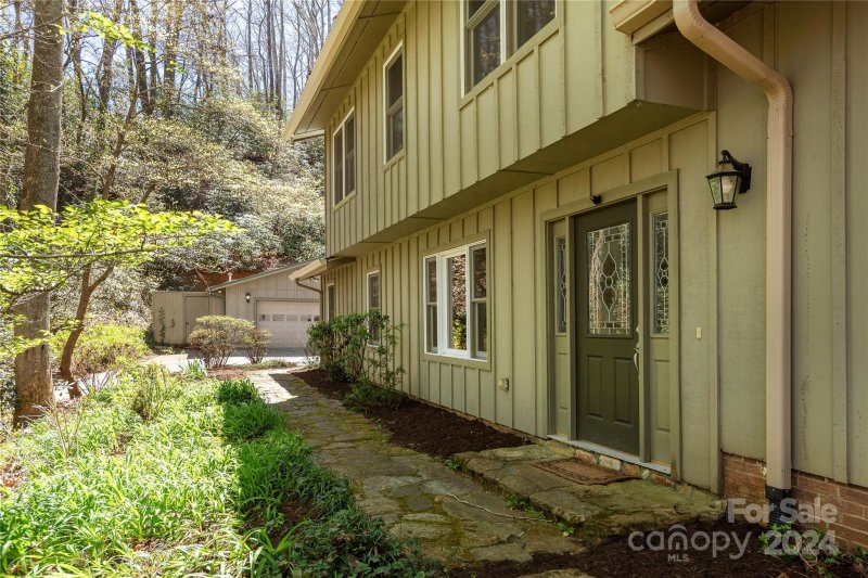 Property image 2 at 522 Glen Cannon Drive, Pisgah Forest, NC 28768