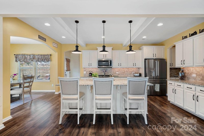 Property image 2 at 422 Crisfield Court, York, SC 29745